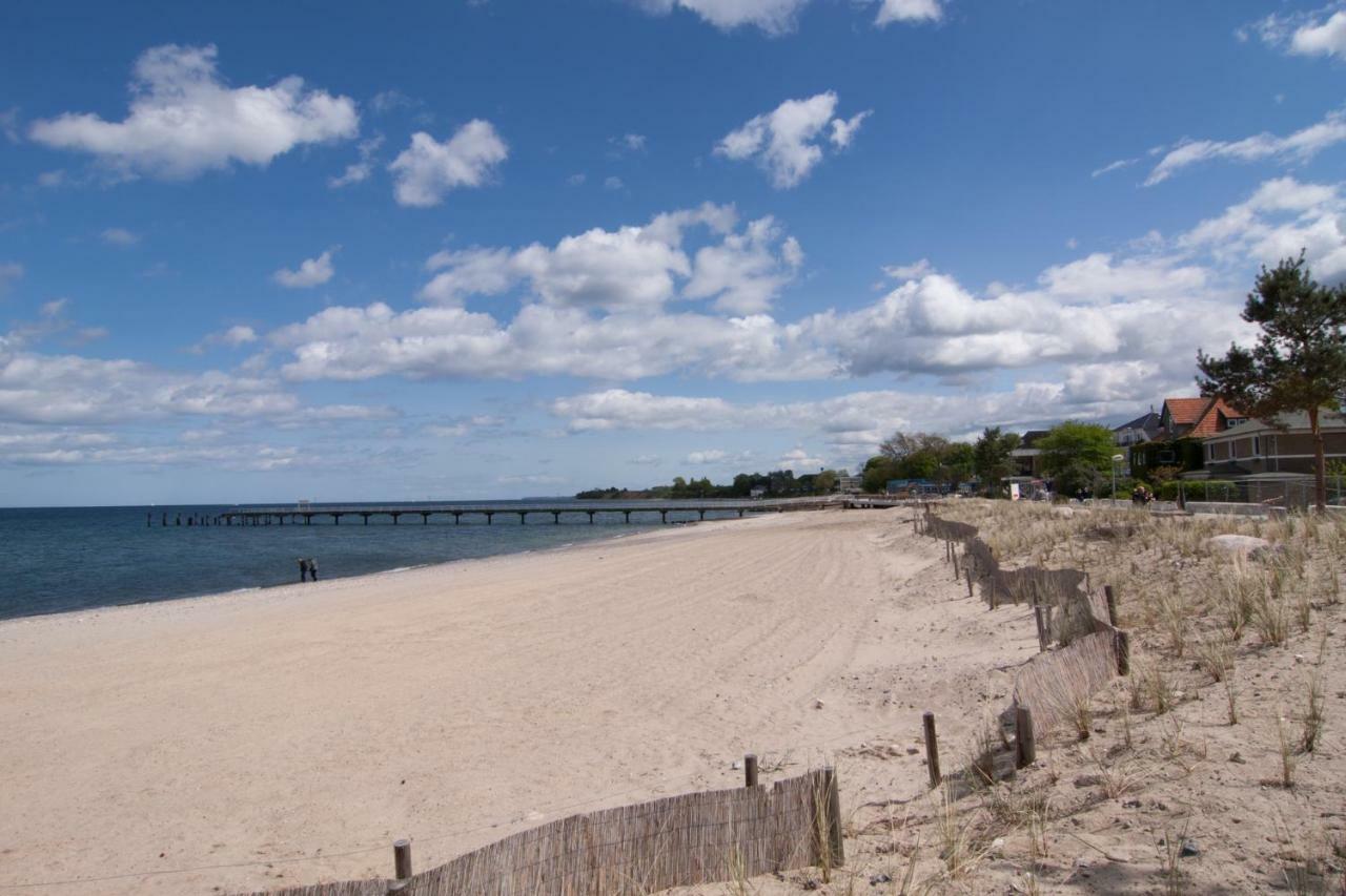 Ferienwohnung Direkt Am Strand Der Ostsee Timmendorfer Strand Esterno foto